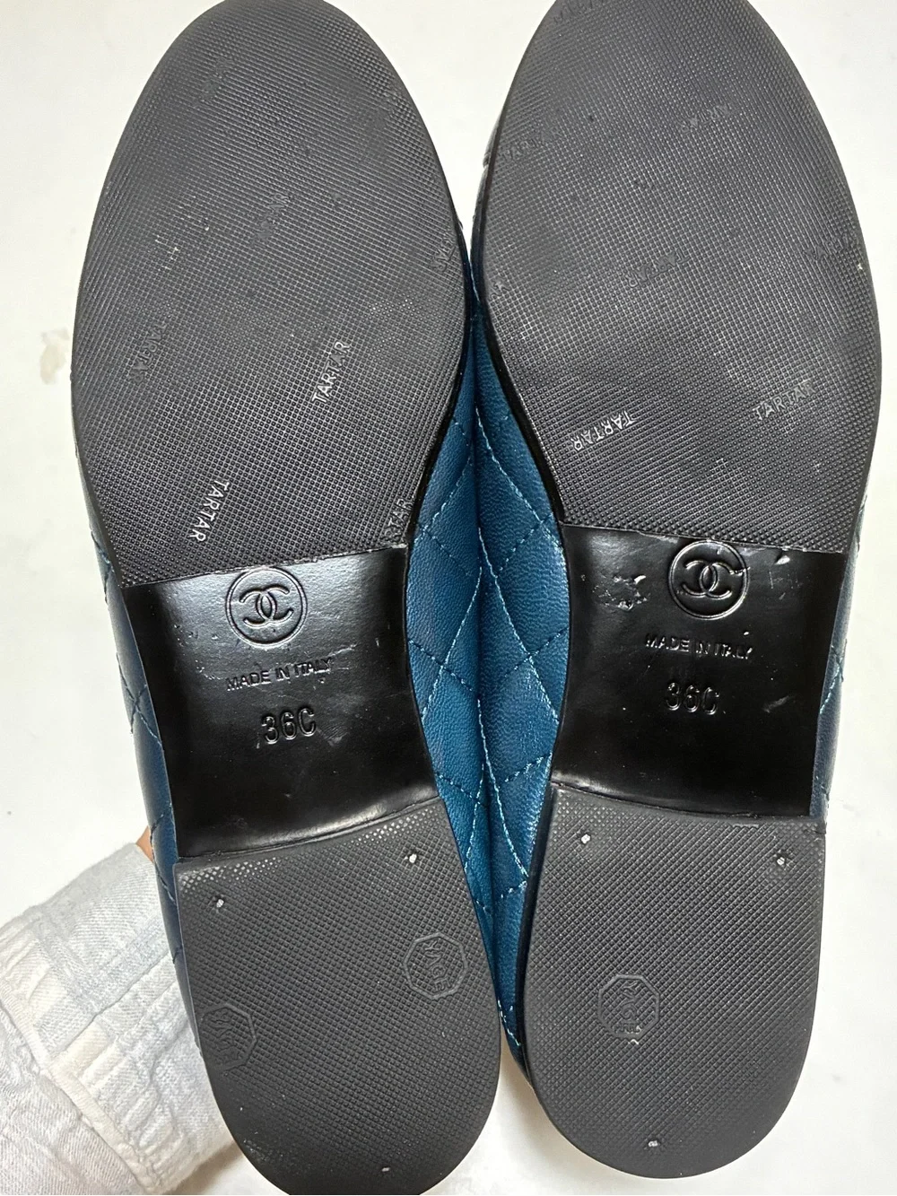 CHANEL Dark Blue Quilted Leather Ballet Flats with CC Logo